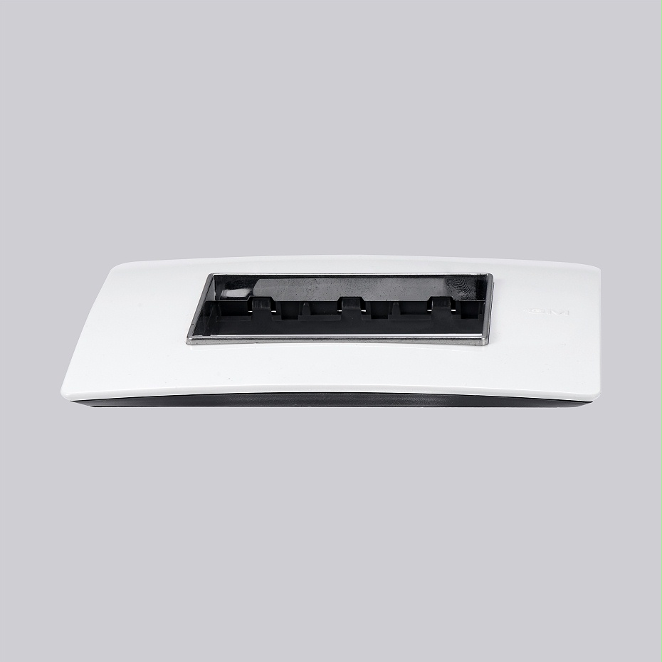 LED開關注塑模具 (12)