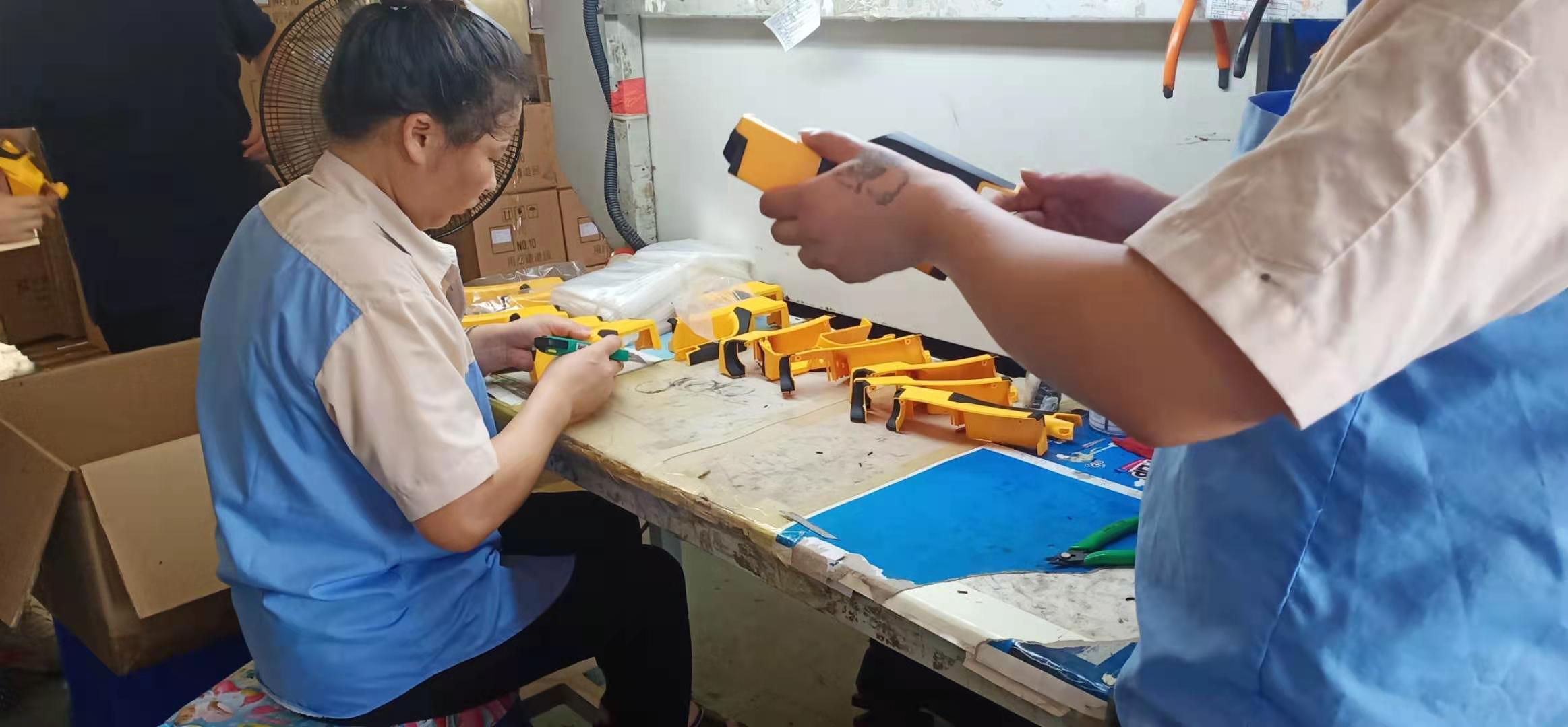 塑膠模具加工